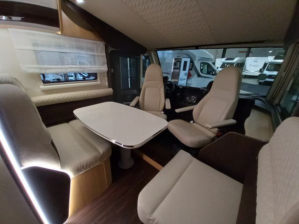 Sovereign 873