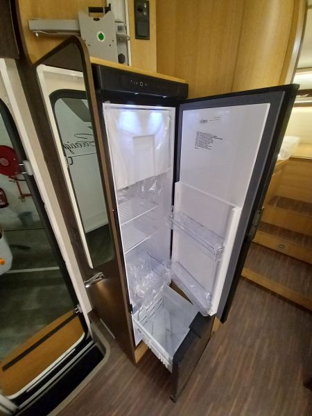 Sovereign 873