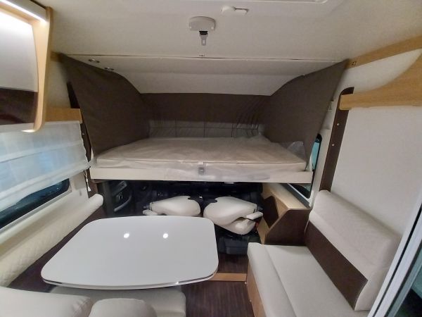 Sovereign 873