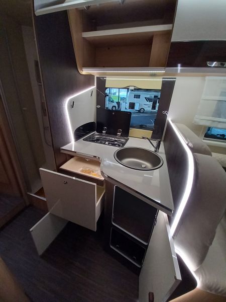 Sovereign 873
