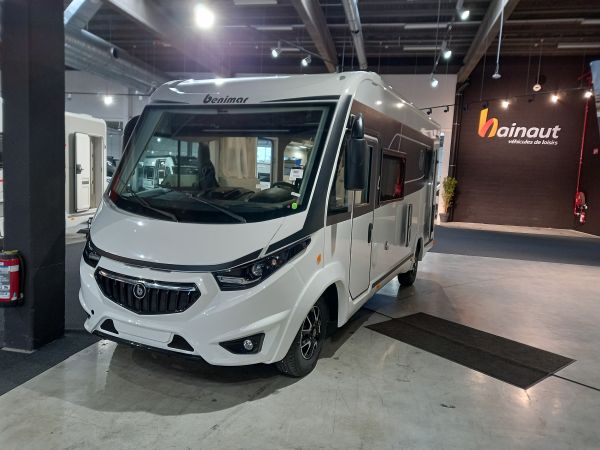 Amphitryon 983 Alpha