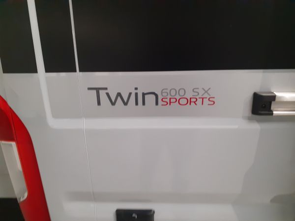 Twin Sports 600 SX