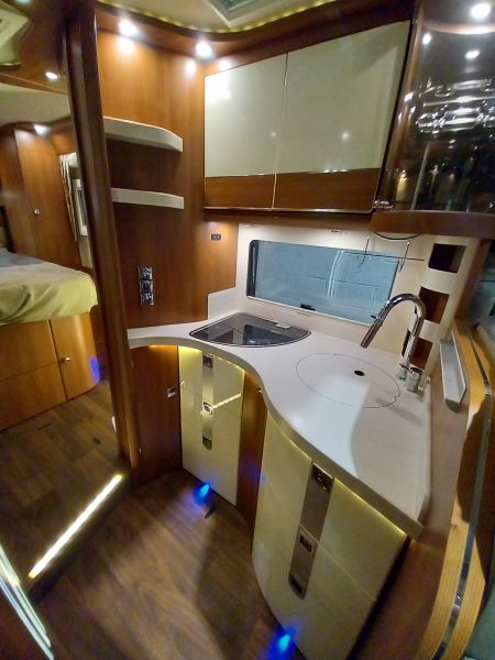 Chic E-Line 51 QB Yachting