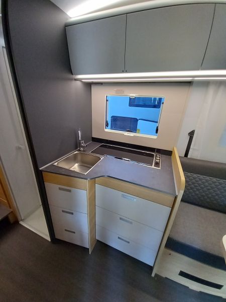 Coral Axess 650 DL