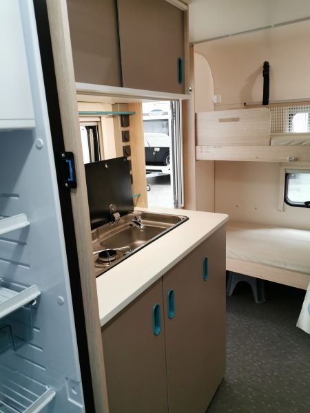 AVIVA 400 DK