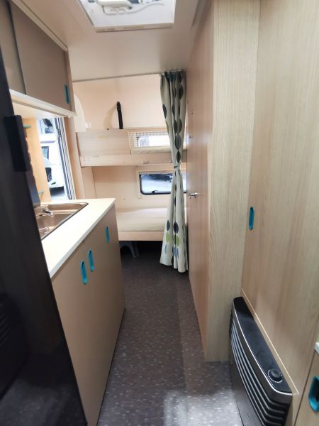 AVIVA 400 DK