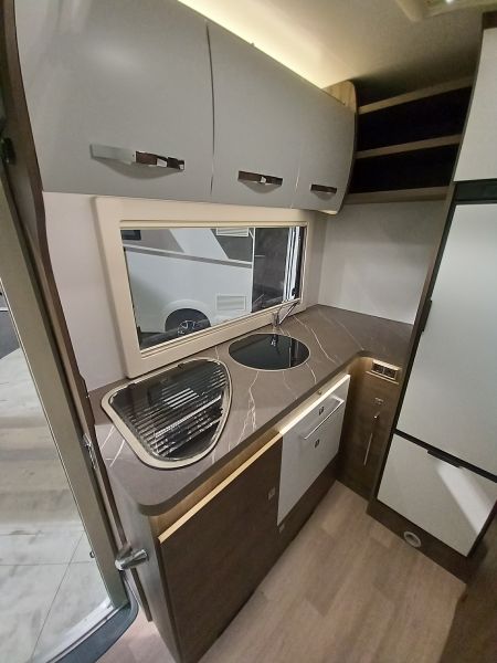 Cocoon 481 Deluxe 170