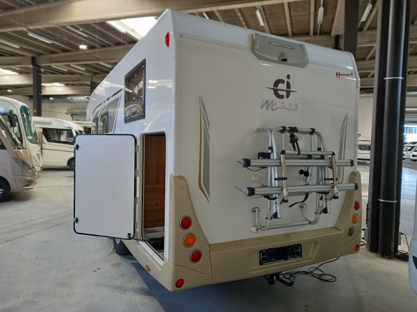 Magis 66 XT Signature
