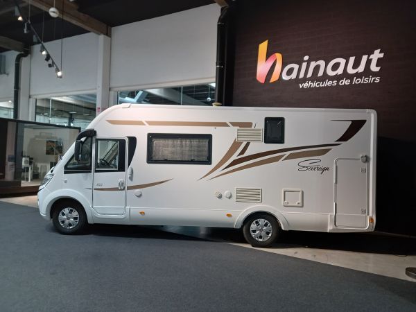 Sovereign 822