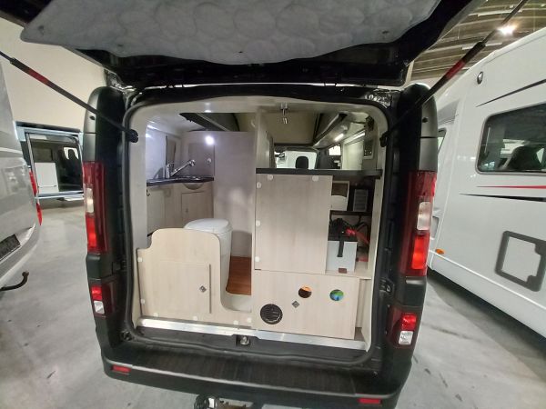 AutoCamp XL