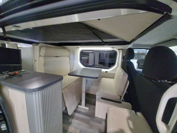 AutoCamp XL