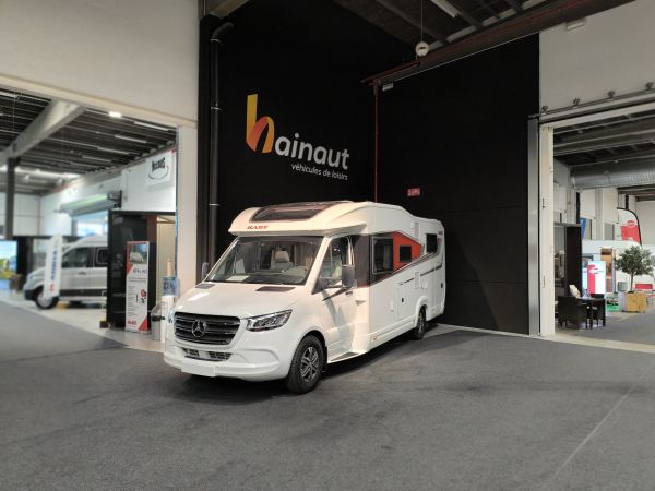 KABE Travel Master Novum 750 LGB Light