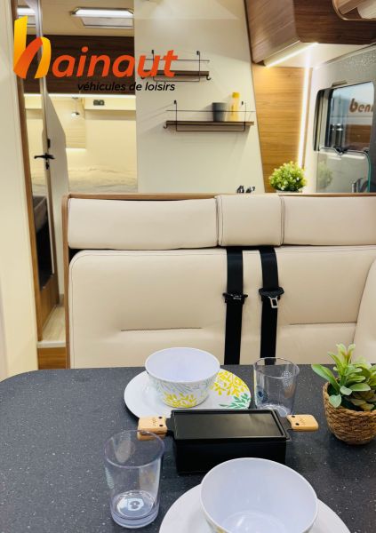 Pilote P 746 GJ Expression