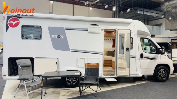 Pilote P 746 GJ Expression