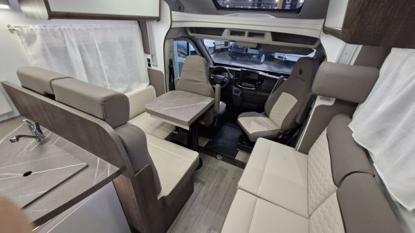 Cocoon 463 Deluxe 