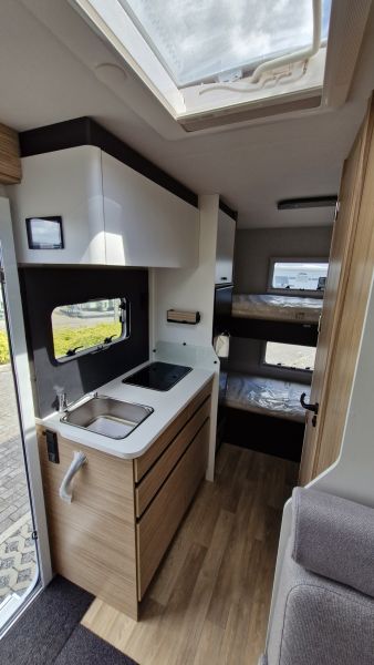 Pacific Expression - P690S