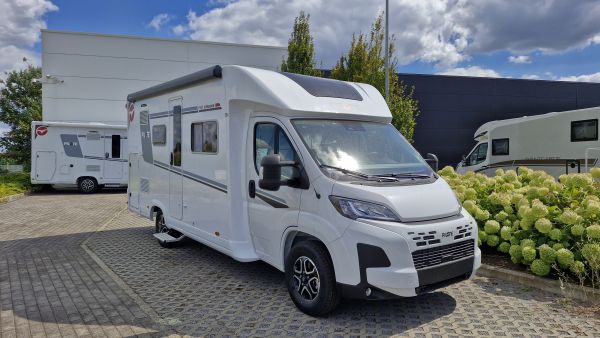 Pacific Expression - P690S