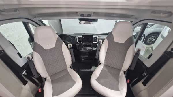 Coral 670 DL 60Y Deluxe