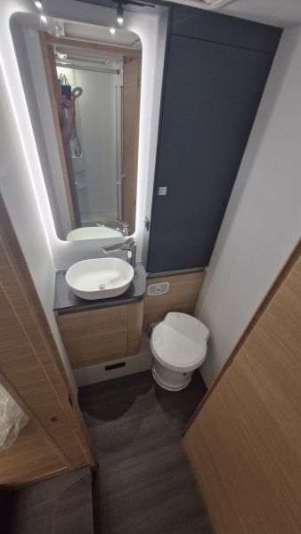 Coral 670 DL 60Y Deluxe