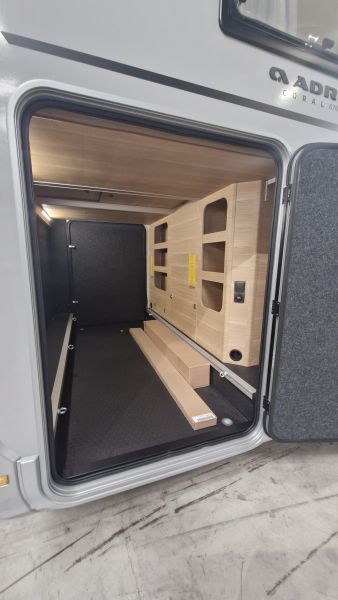 Coral 670 DL 60Y Deluxe