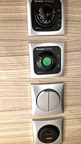 502 UL 60 YEARS EDITION LIMITEE