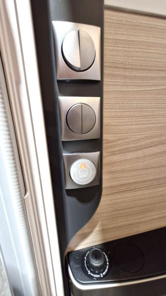 502 UL 60 YEARS EDITION LIMITEE