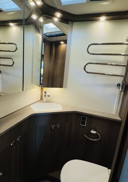 I 430 KB-LE Confort 4.2T