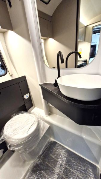 ACTION 391 LH SPORTS 