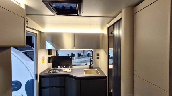 ACTION 391 LH SPORTS 