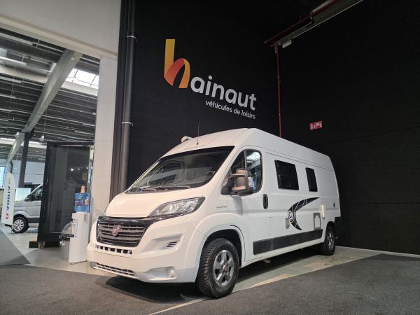 Chausson V 594 Start