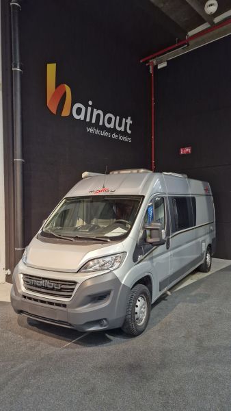 Van 600