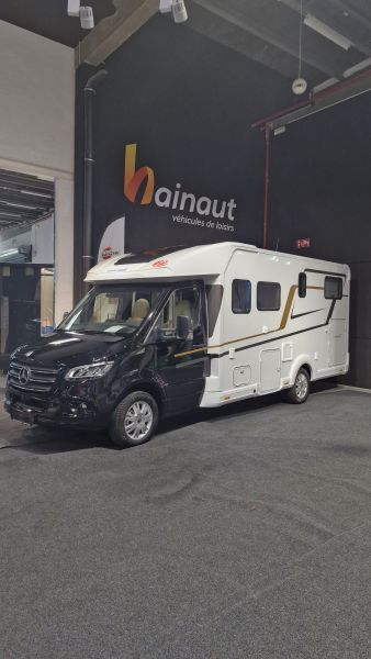 EURAMOBIL Profila 726 EF