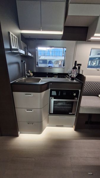 MATRIX SUPREME 670 DL