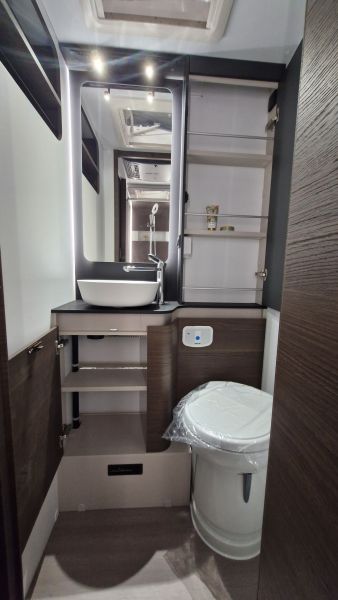 MATRIX SUPREME 670 DL