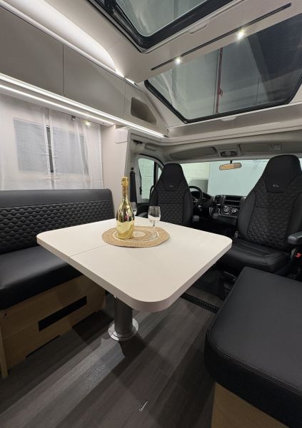 CORAL AXESS 650 DL