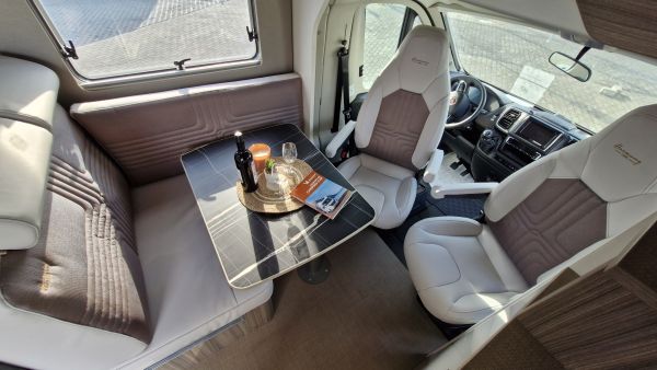 Lyseo Gallery TD 689G