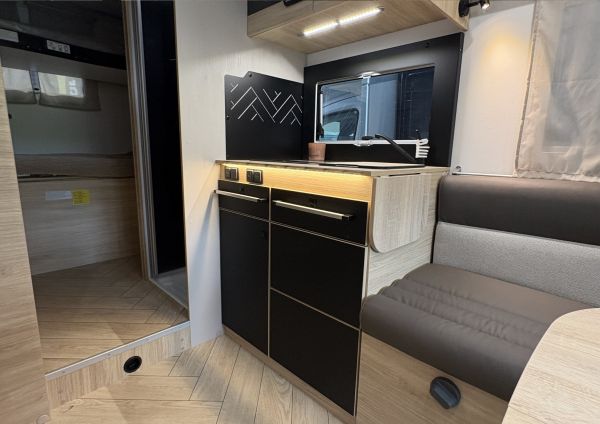 Golden Graphite Edition 380