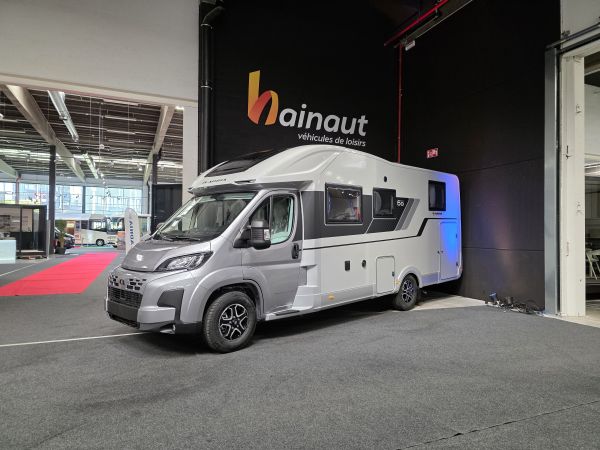 Matrix 670 SL 60Y Luxe