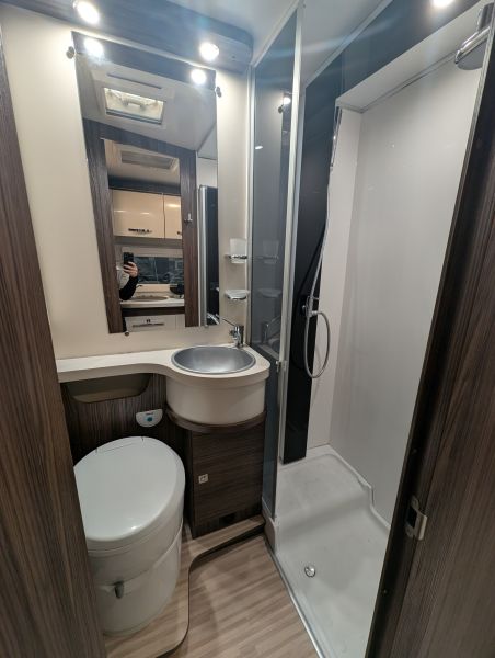 Cocoon 483 Norhtautokapp