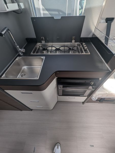 Matrix Supreme 670 DC