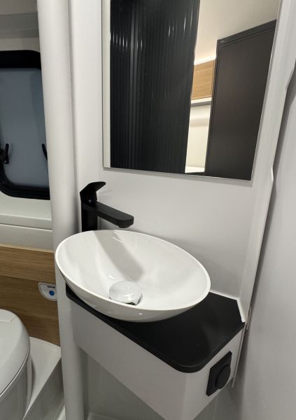 Twin 640 SGX 60Y LUXE AUTOMATIQUE  