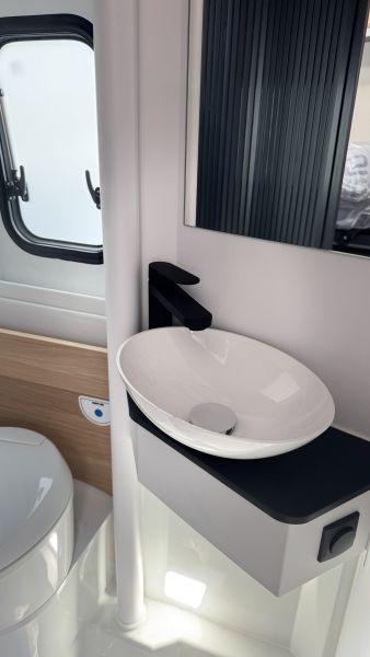 Twin 60 Y 640 SLB LUXE 