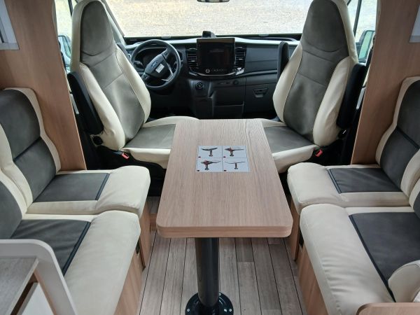 Sovereign 381