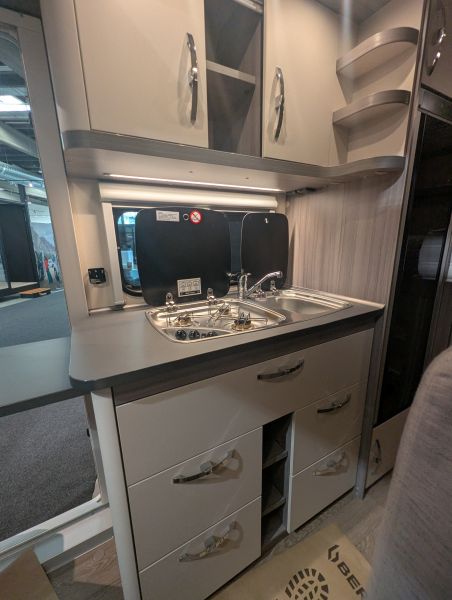 V65GE