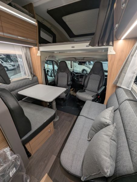 Coral XL Axess 670 SP C