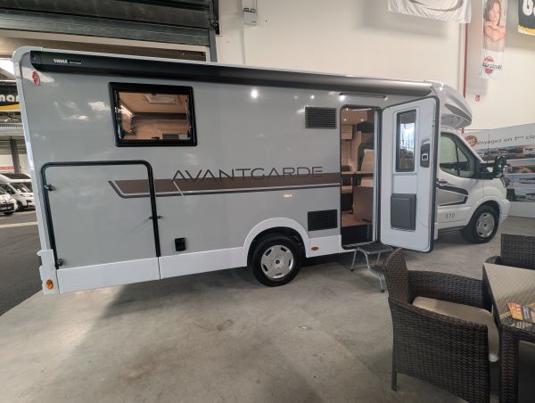 Avantgarde 370 