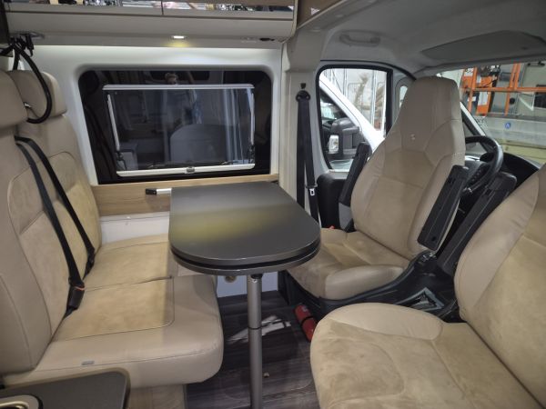 Twin 640 SLX