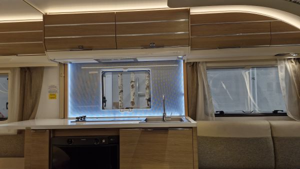 ADRIA ADORA 472 UP